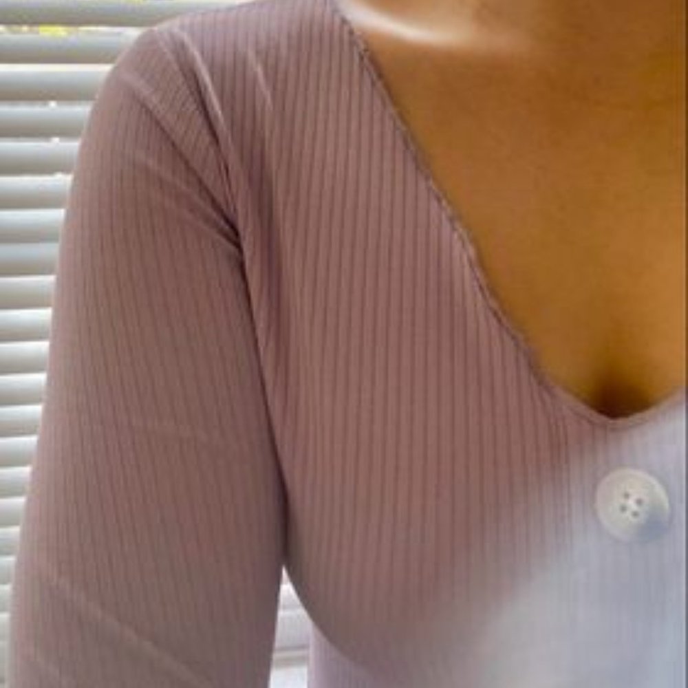 ✨Bodycon purple buttoned long sleeve Dress - Picture 6 of 9